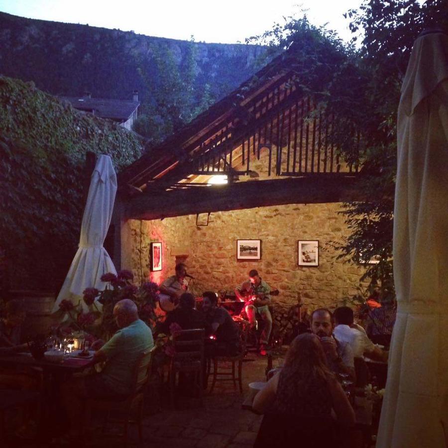 Les Tables De La Fontaine Ξενοδοχείο Florac Εξωτερικό φωτογραφία